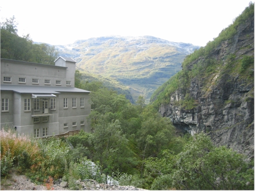 kjosfossen waterfall runout
